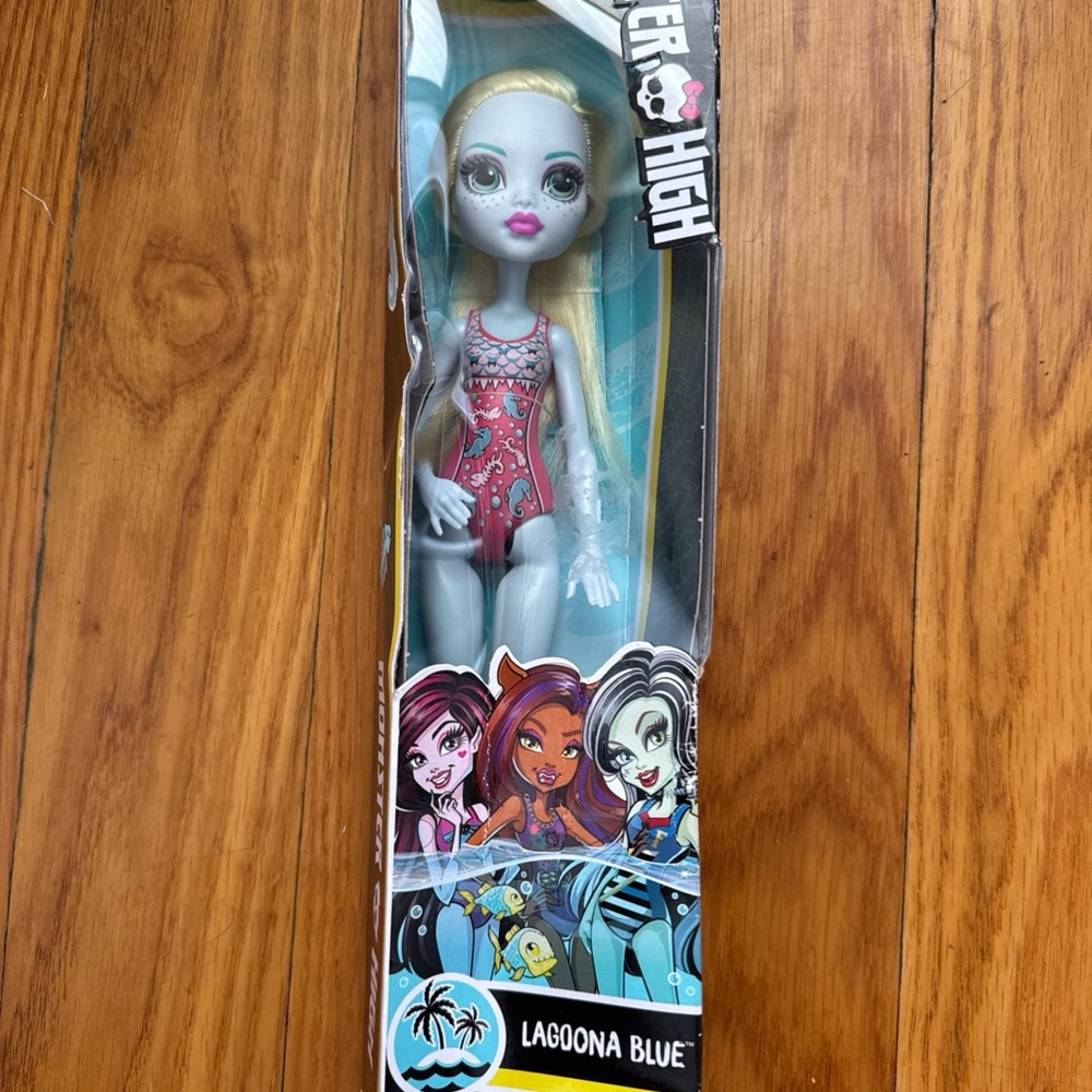 Monster High Lagoona Blue Doll - Blue and Pink
